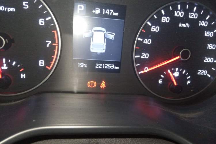 Used Kia KX Cross 2017 1.4L AT GLS
