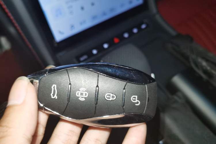 Used Hongqi H6 2024 2.0T ZhiMei Edition