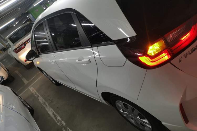 Used Honda Fit 2021 1.5L CVT Trend Edition