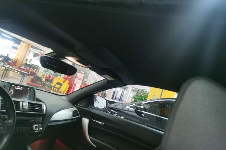 Used BMW 2 Series 2017 220i Convertible Coupe Leading Model