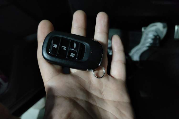 Used Honda Breeze 2024 eHEV Two-Wheel Drive Premium Edition Vehicle Key