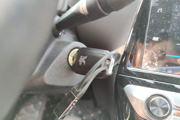 Used Peugeot 308 2019 230THP Automatic Luxury Edition China VI Standard
