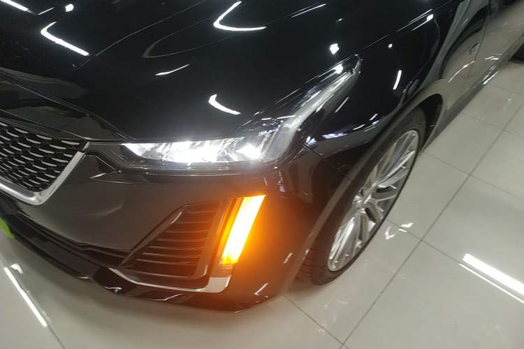 Used Cadillac CT5 2021 28T Prestige Edition Left Front Headlight