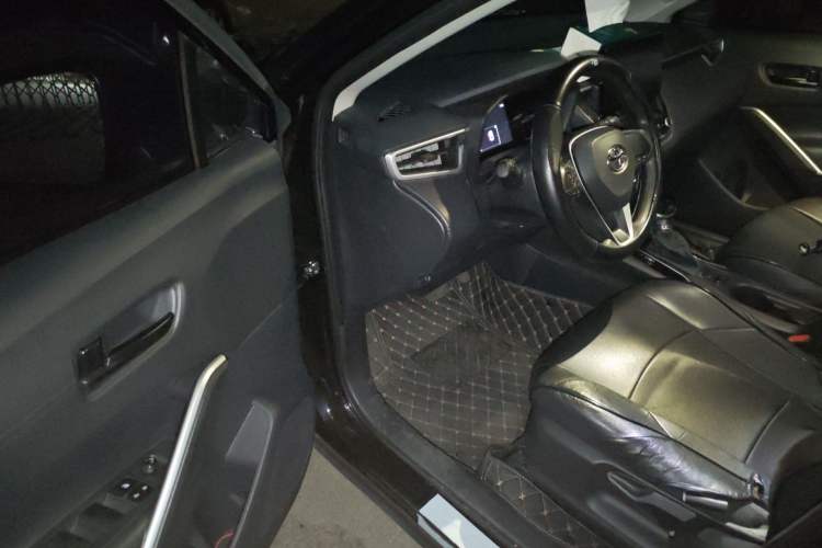 Used Toyota FRONTLANDER 2024 2.0L CVT Elite Edition
