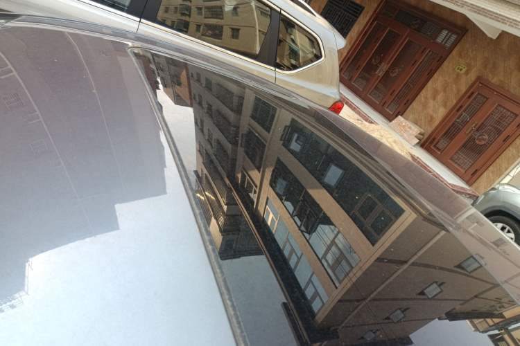 Used MG 5 2021 Revised Version 180 DVVT CVT Youth Luxury Edition Roof