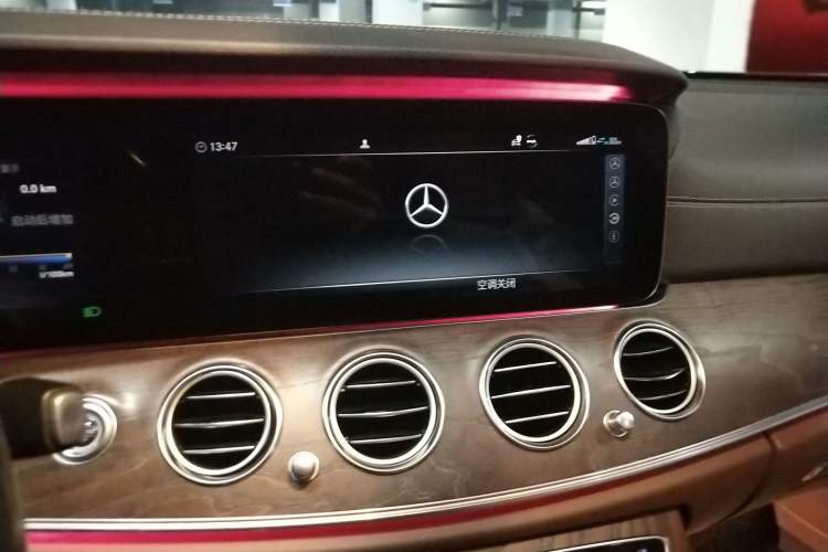 Used Mercedes-Benz E-Class 2019 Restyled E 300 L Luxury Edition
