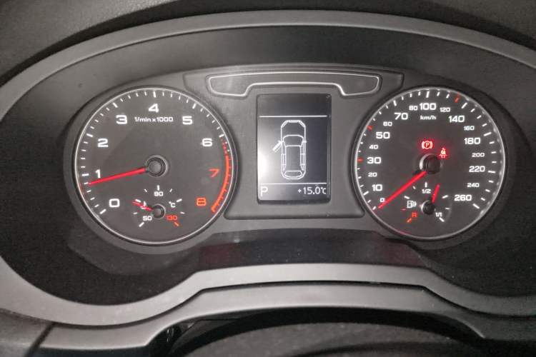 Used Audi Q3 2015 30 TFSI Comfort Model Instrument Cluster