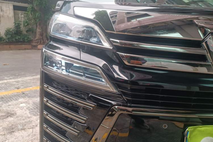 Used Toyota Vellfire 2019 Dual-Engine 2.5L HV Luxury Edition Right Front Headlight