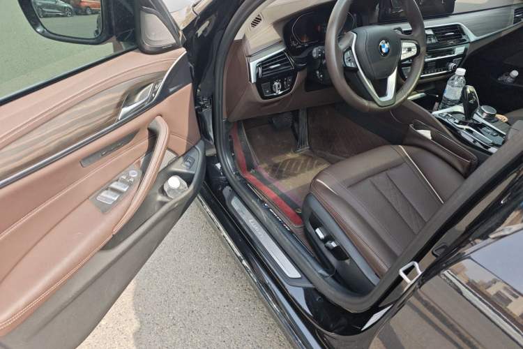 Used BMW 5 Series 2023 530Li Leading Edition Luxury Package
