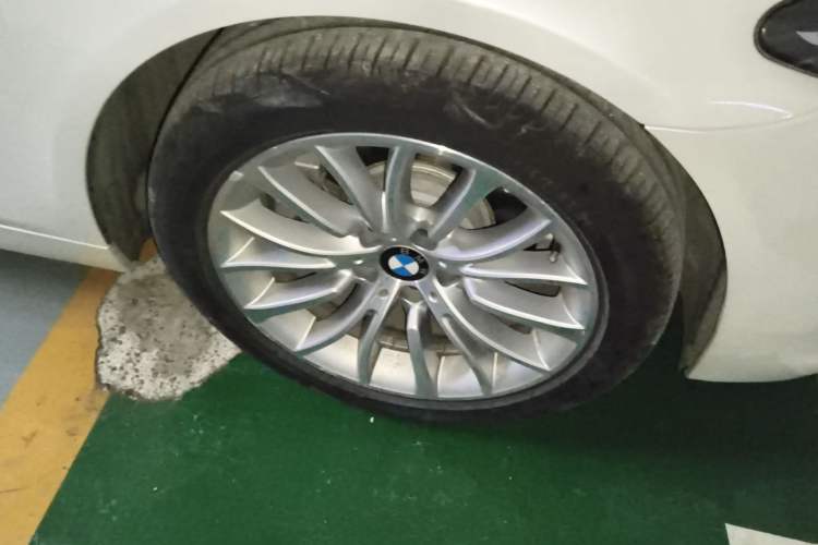 Used BMW 5 Series 2017 525Li Luxury Design Package