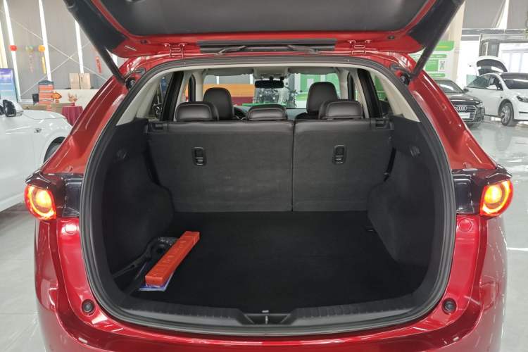 Used Mazda CX-5 2017 2.0L Automatic 2WD Smart Enjoyment Version China VI Standard