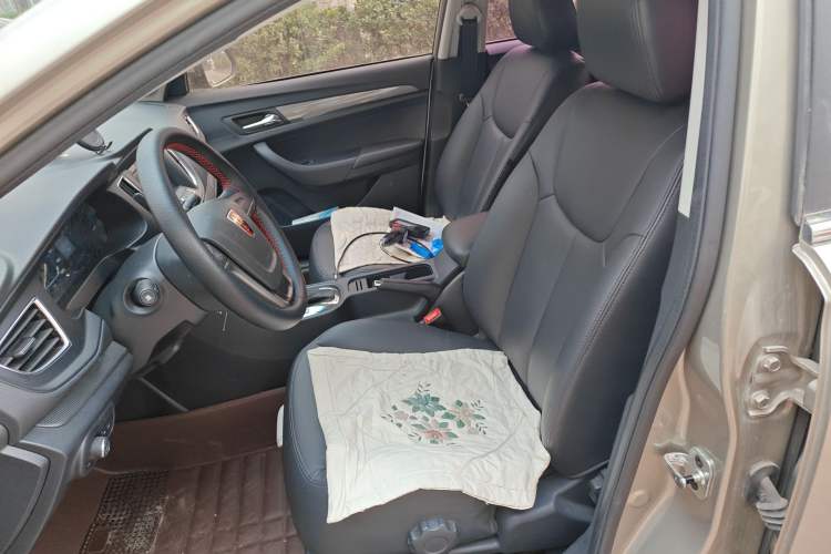 Used Roewe 360 2015 1.5L Automatic Luxury Edition