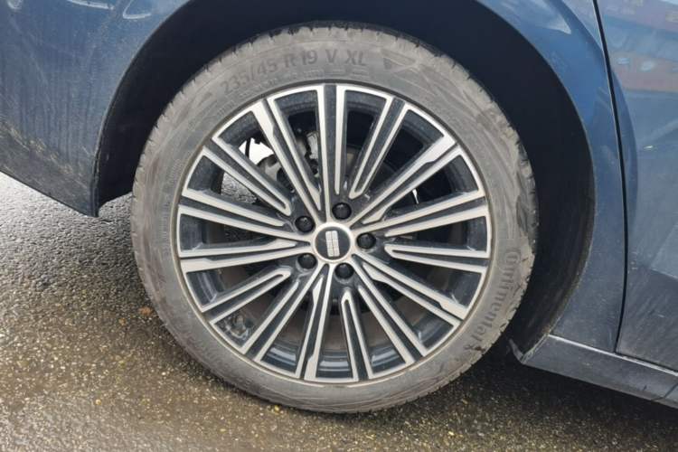 Used Geely Galaxy A7 2025 Model EM-i 150km Starship Edition
