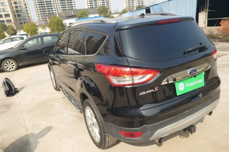 Used Ford Kuga 2013 2.0L GTDi Four-Wheel-Drive Sport Model
