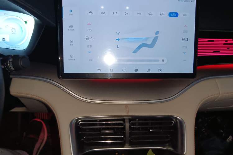 Used BYD Song PLUS New Energy 2023 Champion Edition EV 520KM Flagship Model