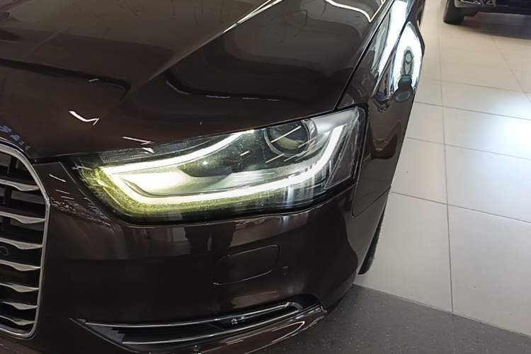 Used Audi A4L 2016 35 TFSI Collector's Edition Automatic Standard Model Left Front Headlight