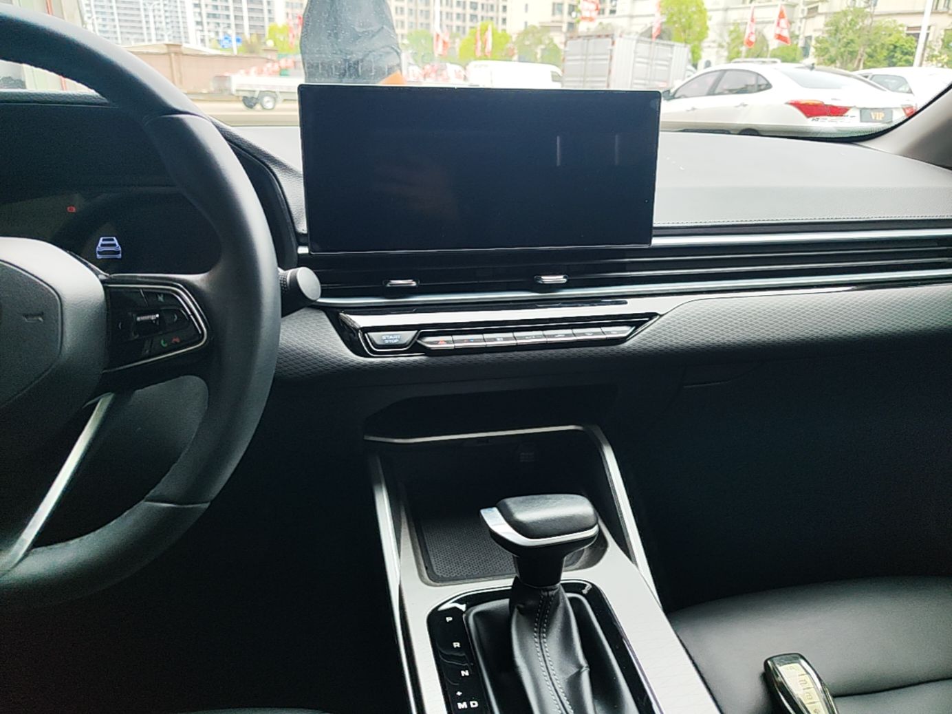 Geely Auto Emgrand 2025 4th Generation 1.5L CVT Luxury Version — снимка 15