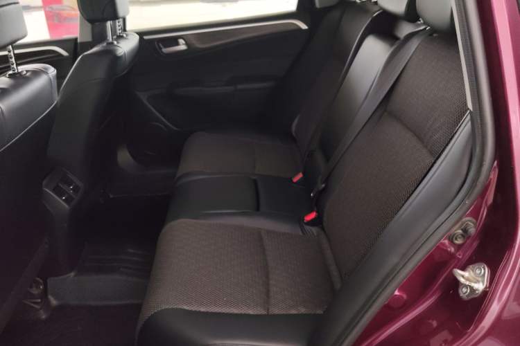 Used Honda Jade 2017 1.8L automatic Comfort version 5 seats Left Rear Seat