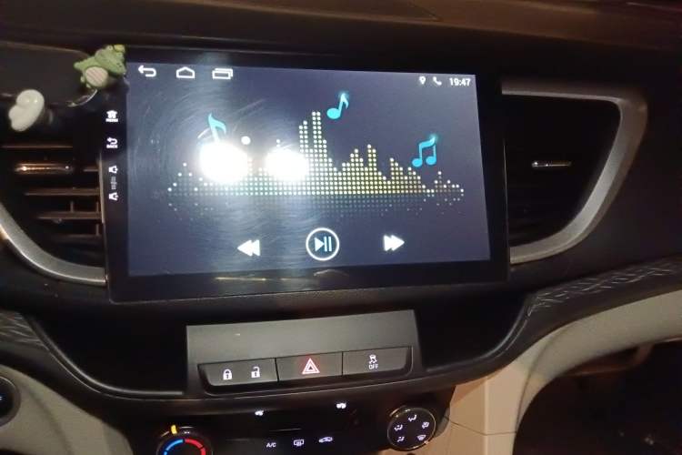 Used Buick GT 2018 15T Dual-Clutch Elite Model China V Standard Audio And AC Panel