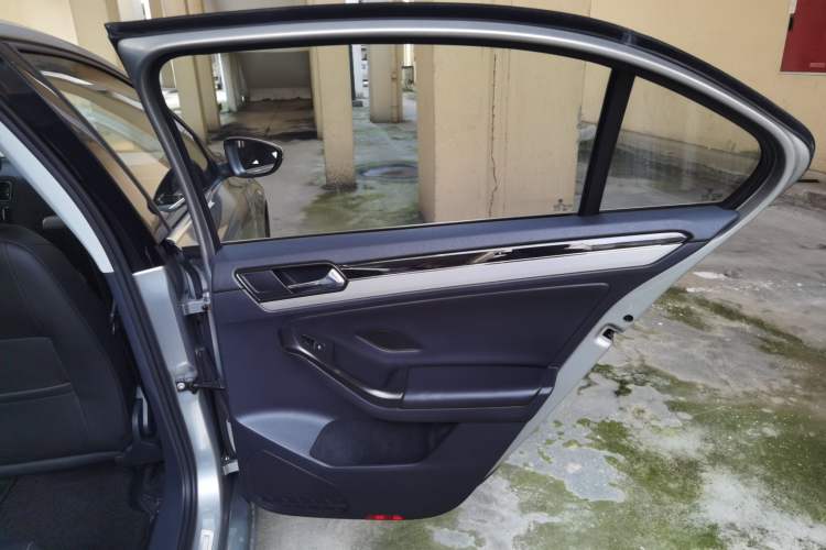 Used Volkswagen Sagitar 2018 1.6L Automatic Comfort Model