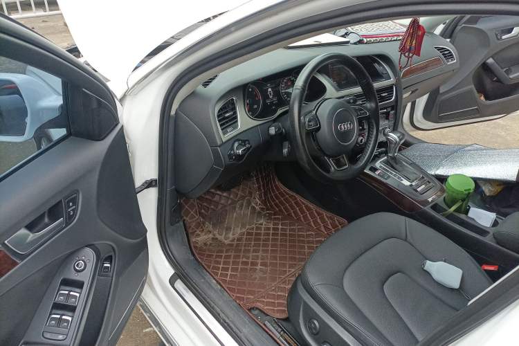 Used Audi A4L 2015 35 TFSI Automatic Comfort Model
