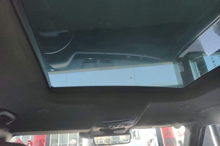 Used Land Rover Defender 2025 110 3.0T P400 X
