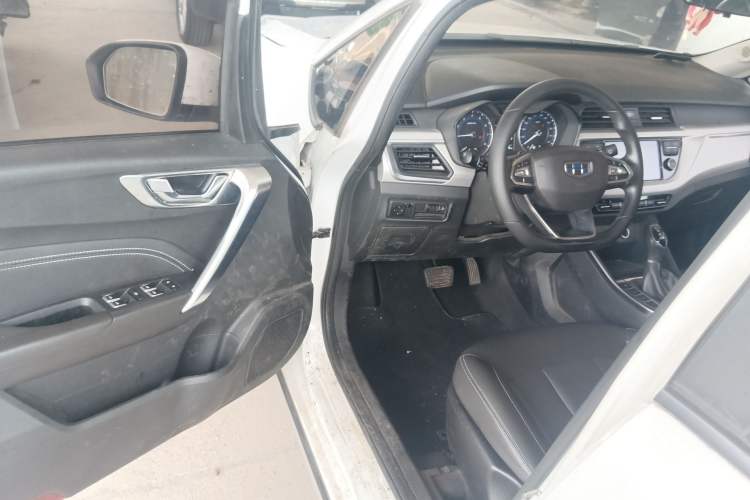 Used Geely Auto Vision X3 2019 Upgraded Model 1.5L CVT Elite Version
