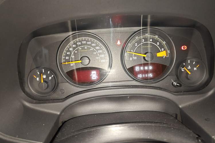 Used Jeep Patriot 2014 2.0L Sport Enhanced Edition Odometer Close Up