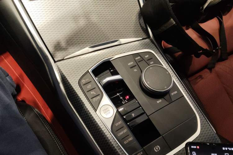 Used BMW 3 Series 2023 325i M Sport Night Edition Package Gear Lever