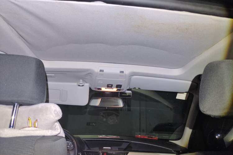 Used BMW X1 2012 sDrive18i Fashion Model Headliner