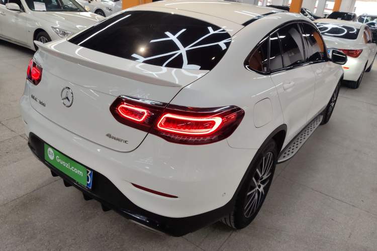 Used Mercedes-Benz GLC Coupe 2020 GLC 260 4MATIC Coupe SUV
