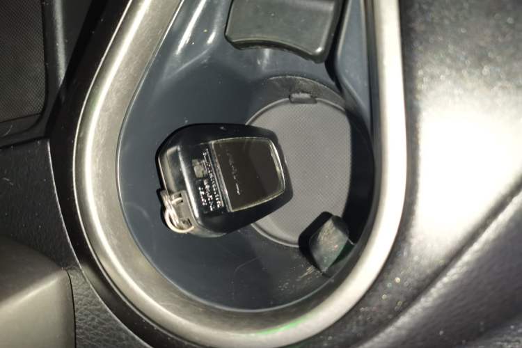 Used Toyota RAV4 2018 2.0L CVT Two-Wheel Drive Fashion X Edition