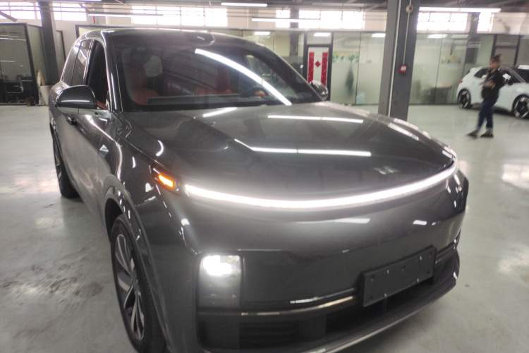 Used Li Auto L8 2023 Max model
