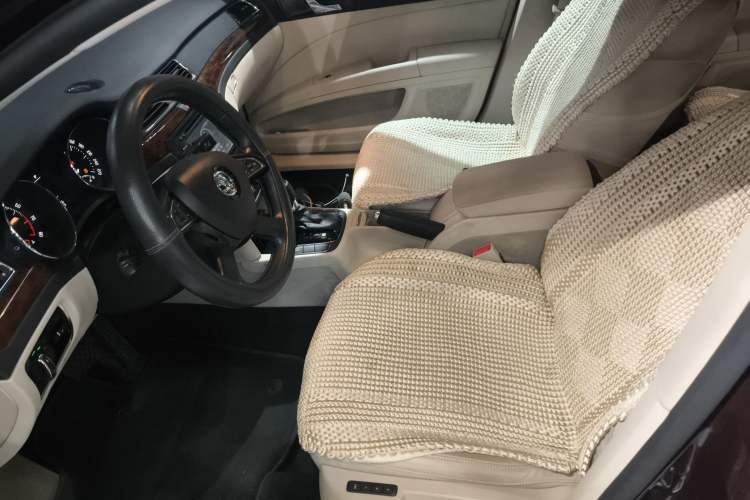 Used Skoda Superb 2013 1.8TSI Automatic Yashi Edition
