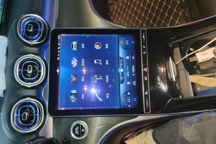 Used Mercedes-Benz C-Class 2022 Restyled C 260 L Sport Edition Audio And AC Panel