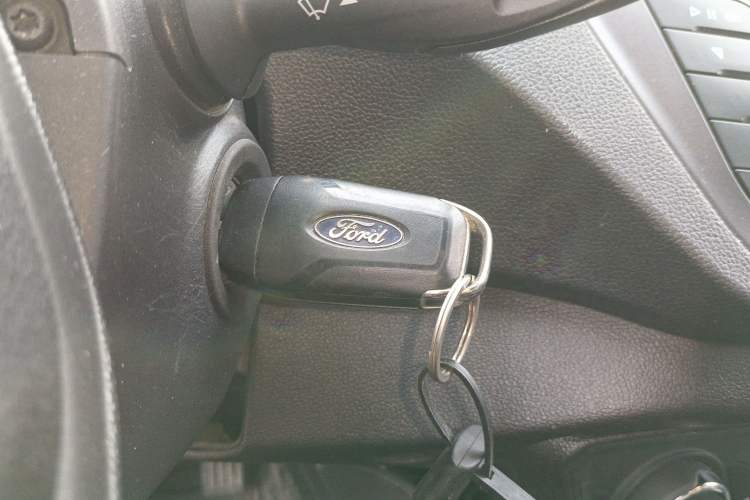 Used Ford Escort 2019 Revised 1.5L Automatic ZhiXiang Version China VI Standard Vehicle Key