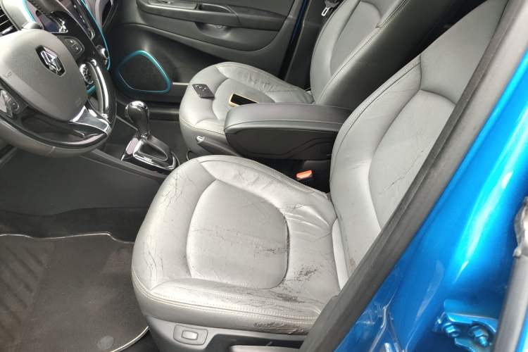 Used Renault Captur 2015 1.2T Automatic Comfort Edition
