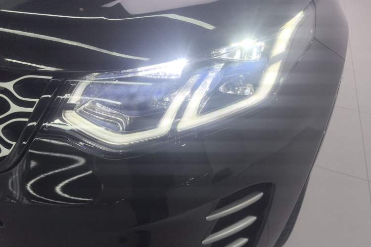 Used Land Rover Discovery Sport 2024 Luxury Custom Edition