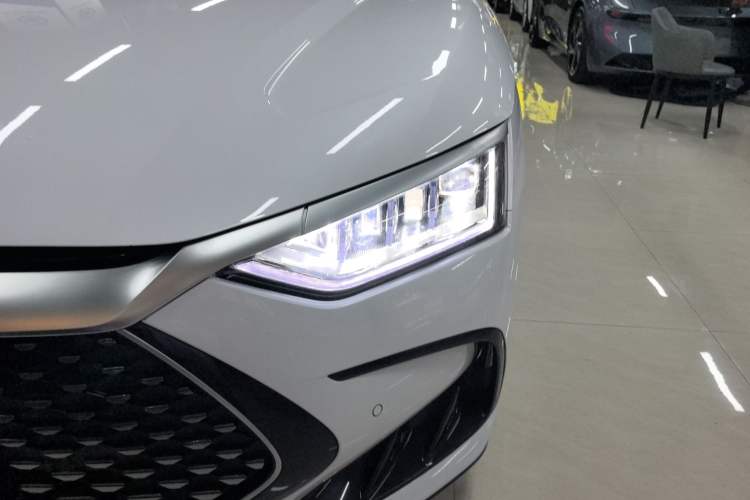 Used BYD Han 2023 DM-i Champion Edition 121KM Prestige Model