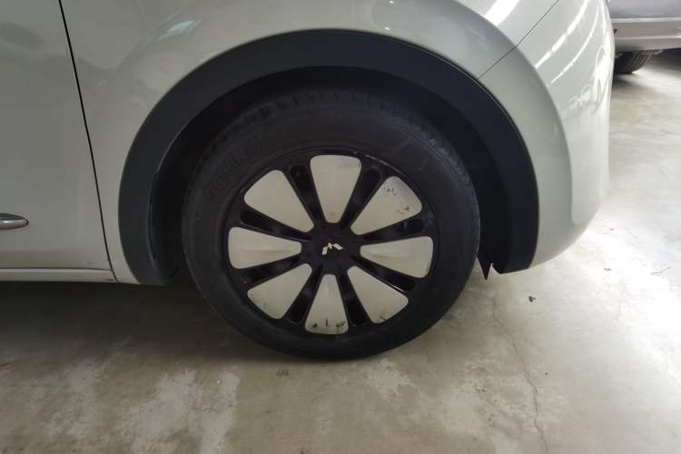 Used Wuling Bingo 2023 333 km Enjoyment Version Exterior 5