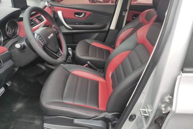 Used Haval H1 2016 Blue Label 1.5L AMT Luxury Model