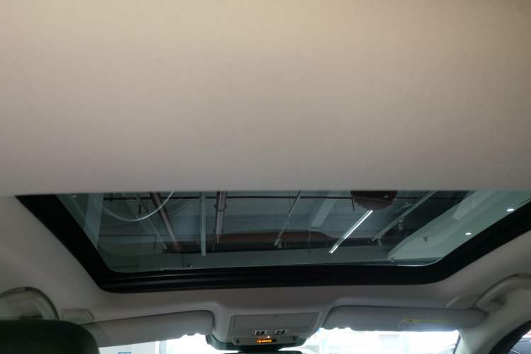 Used Jaguar XFL 2022 XFL 2.0T P200 Two-Wheel-Drive Elite Luxury Edition