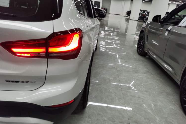 Used BMW X1 2021 sDrive25Li Leading Model
