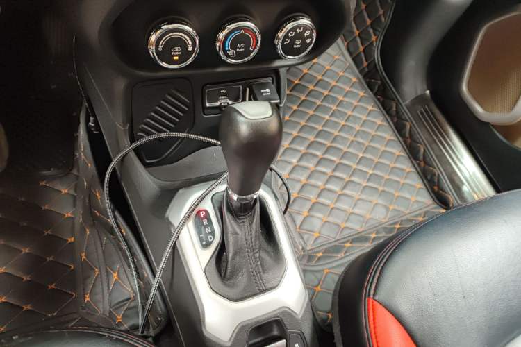 Used Jeep Renegade 2016 1.4T Automatic High-Energy Version
