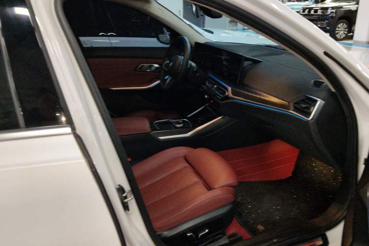 Used BMW i3 2022 eDrive 35 L