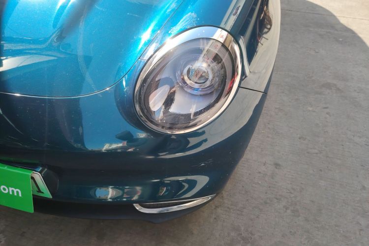 Used ORA Good Cat 2023 401 km Standard Range Premium Version Lithium Iron Phosphate Left Front Headlight