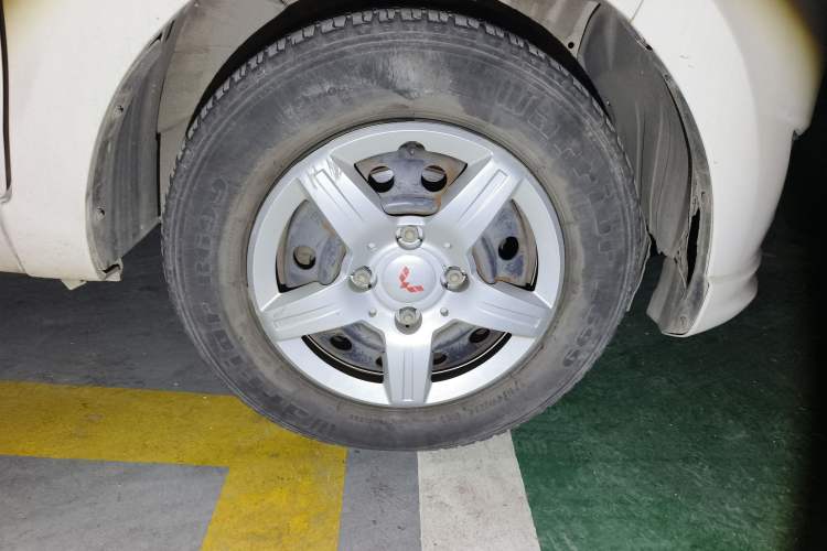 Used Wuling Hongguang 2015 1.2L S Base Model China V Standard