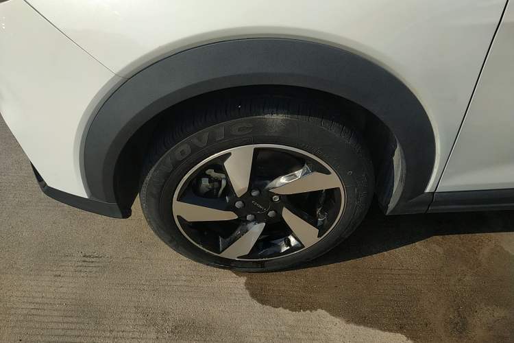 Used Lynk & Co 06 2021 1.5T Shero Pink Special Edition
