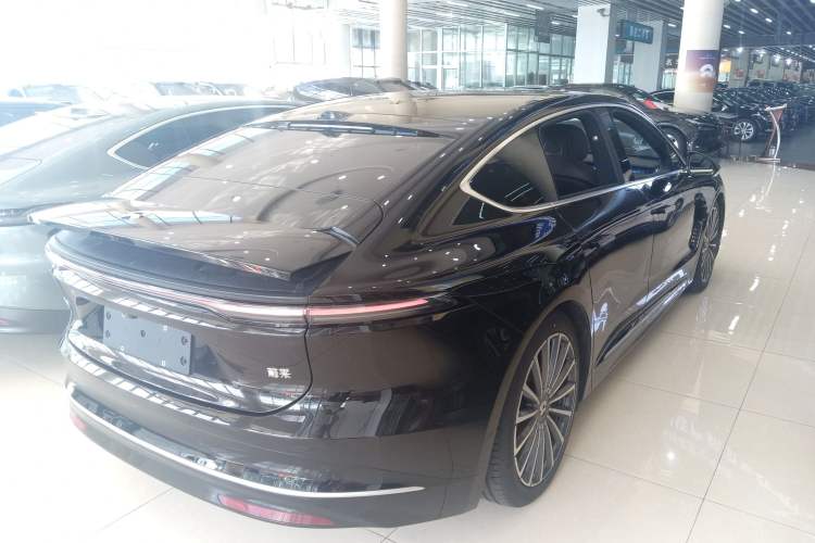 Used Nio ET9 2025 100 kWh
