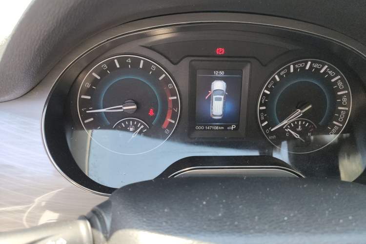 Used Haval H2 2017 Red-Label 1.5T Automatic Two-Wheel Drive Luxury Model
